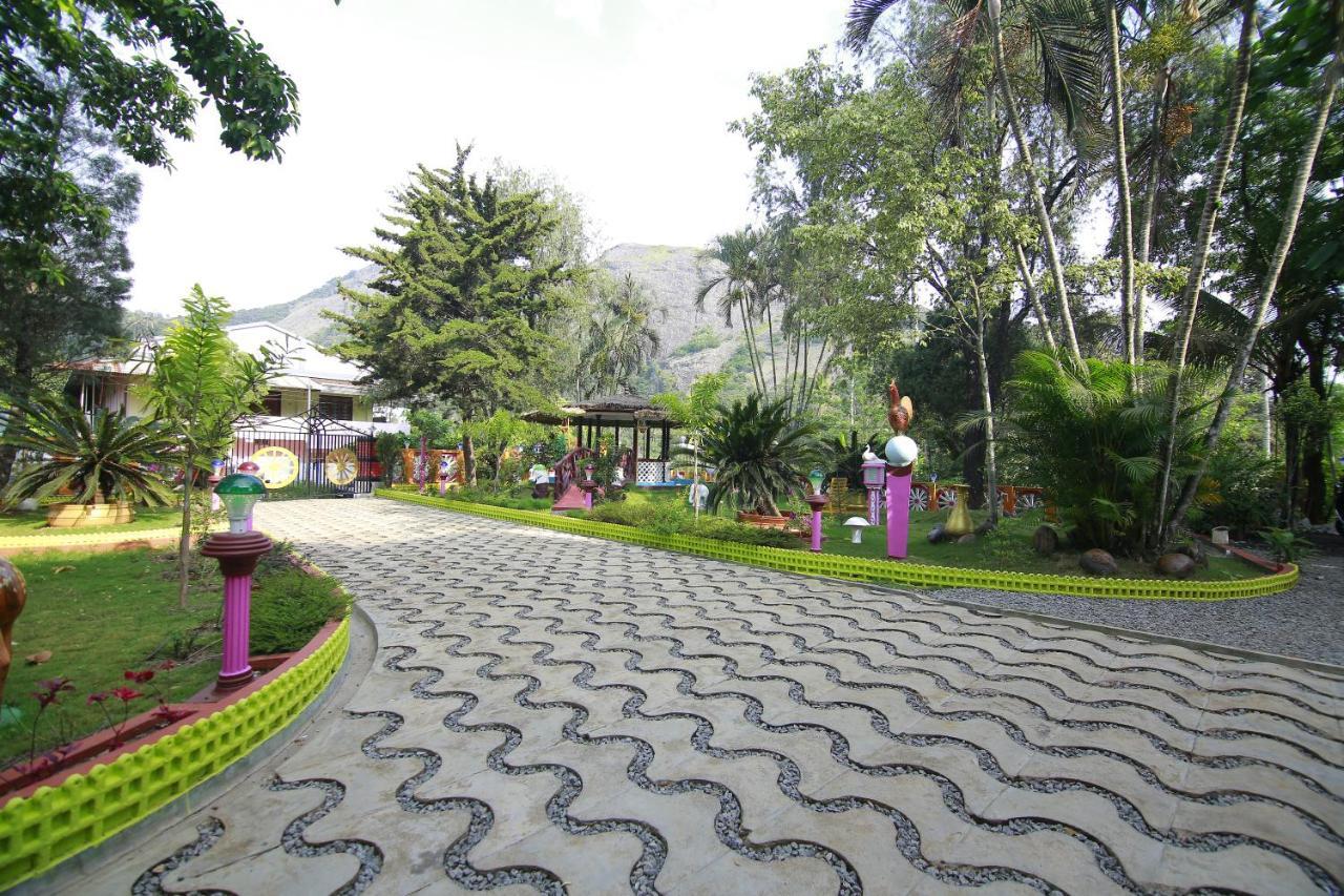 Spice Mount Heritage Resort Kattappana Ngoại thất bức ảnh